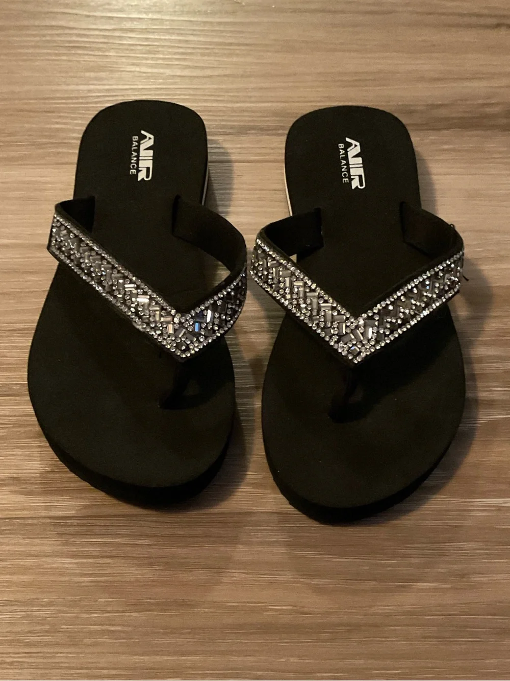 NWT Air Balance | Kids Black Flip Flop Sandals with Silver Crystal Straps